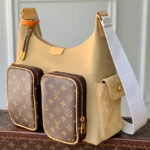 Louis Vuitton Hobo Cargo M12697 Khaki
